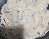 Foto del paso 1 de la receta: Budín con chips y cerezas
