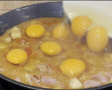 Foto del paso 7 de la receta: Huevos en salsa bretona