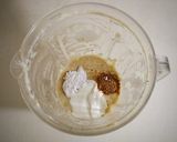 A picture of step 7 of Apple Pie Smoothie.