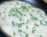 A picture of step 3 of Spinach omelette soufflé with spring onions.