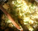 Foto del paso 3 de la receta: Tarta de pollo zapallito y cebolla 🍗
