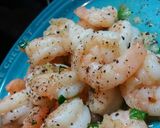 Foto langkah ke 2 dari resep UDANG GURIH LADA HITAM.