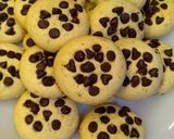 صورة لخطوة 4 من وصفة كوكيز بالشوكلت شيبس بأسهل طريقة وأحلى طعم 😋♥️