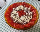 Une image de l'étape 11 de Salade de betteraves et tomates à la feta et oignon rouge.