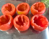 Foto del paso 4 de la receta: Tomates rellenos con revuelto de queso y bacon