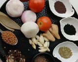 A picture of step 1 of Achari Lauki Chana Dal.