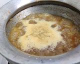 A picture of step 3 of Aloo Maggi.