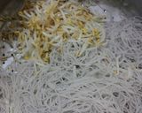 Foto langkah ke 5 dari resep Soto Ayam Hasibuan kuah kuning.