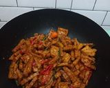 Foto langkah ke 5 dari resep Orek Tempe dan Tahu Pedas Manis.
