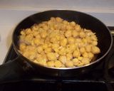 Foto del paso 5 de la receta Garbanzos refritos con dátiles