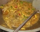 Foto langkah ke 3 dari resep Ayam suwir pedas manis.