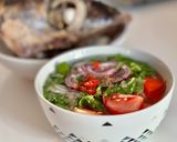 Hình bước làm 5 của món Bún Đầu Cá Ngừ Cà Chua Rau Thơm