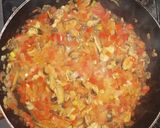 Foto del paso 2 de la receta: Tallarines con mariscos y salsa rosa