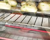 A picture of step 13 of Garlic buns.