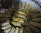 عکس مرحله 9 از دستور دلمه برگ مو با مرغ