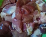Foto langkah ke 1 dari resep Krengsengan pedas Ampela hati ayam mix ceker.