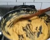 A picture of step 4 of Besan ladoo.