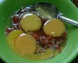 A picture of step 1 of Indomie pizza.