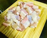 Hình bước làm 6 của món Thịt kho trứng cút nấm rơm