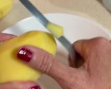 A picture of step 1 of Spanish 🇪🇸 / Potato Omelette!! 🥔🧅🍳.