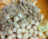 Foto del paso 5 de la receta: Potaje de garbanzos con acelgas y albóndigas de bacalao