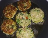 Foto del paso 3 de la receta: Tortas de brócoli, coliflor y pollo