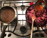 A picture of step 5 of Beetroot and Feta risotto.