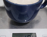 Foto del paso 1 de la receta: Medidas de harina integral y azúcar común en gramos, en diferentes tazas