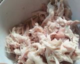 Foto langkah ke 2 dari resep Ayam rebus suwir (pedes).