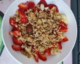 Foto del paso 2 de la receta: Yogurt con frutas y granola saludable