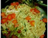 Foto langkah ke 8 dari resep Oseng Mie Kuda Menjangan Simpel / Mie Goreng Jawa.