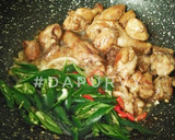 Foto langkah ke 5 dari resep AYAM CABE IJO Simply Tasty.