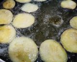 A picture of step 1 of Falafel sandwich||Falafel wrap.