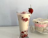 Foto langkah ke 4 dari resep Smoothis strawberry 🍓🍓.