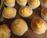 Foto del paso 2 de la receta Magdalenas con nueces y chocolate