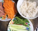 Hình bước làm 2 của món Kimbap Hàn Quốc