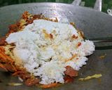 Foto langkah ke 6 dari resep Nasi Goreng Spesial Cabai Merah.