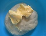 Foto langkah ke 3 dari resep Roti Viral : Korean Garlic Cheese Bread.