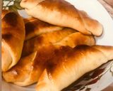 صورة لخطوة 2 من وصفة فطائر 😍😍العجينة الأسفنجية