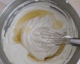 Foto langkah ke 3 dari resep (038). Bolu Kukus Semangka.