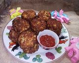 Foto langkah ke 9 dari resep Omelet Roti Tawar n Sosis.