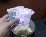 Foto langkah ke 8 dari resep Gekikara Hot Carbonara With Kanzler Sausage & Chesse.