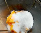 A picture of step 1 of Muskmelon Lassi.