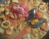 Foto del paso 4 de la receta: Arroz con marisco
