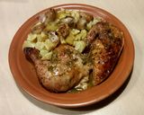 Foto del paso 10 de la receta: Pollo asado con zumo de naranja y ajos