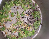 Foto del paso 2 de la receta: Pollo guisado al tomillo con tocino
