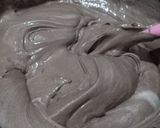 Foto langkah ke 5 dari resep Brownies kukus putih telur.
