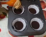 A picture of step 2 of Peanut choco cups.
