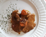 Foto del paso 10 de la receta: Redondo en salsa de zanahoria y uvas pasas