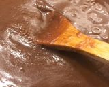 A picture of step 4 of Tamarind date chutney.